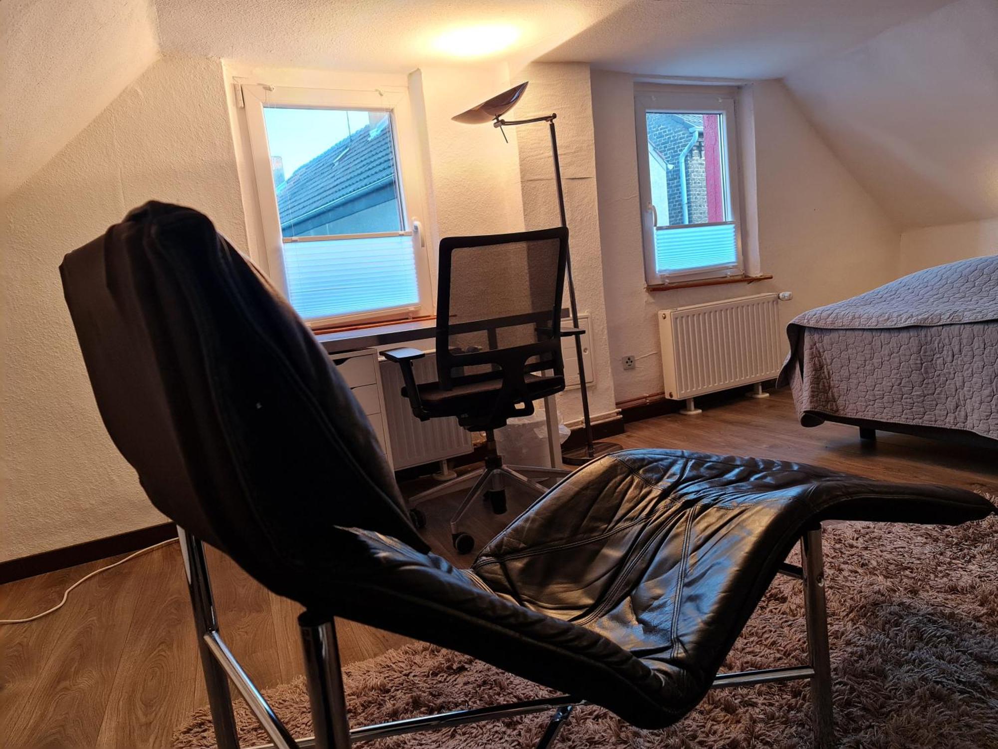 Schoenste Lage Am Rhein In Unmittelbarer Stadtnaehe, B & B Cologne Room photo