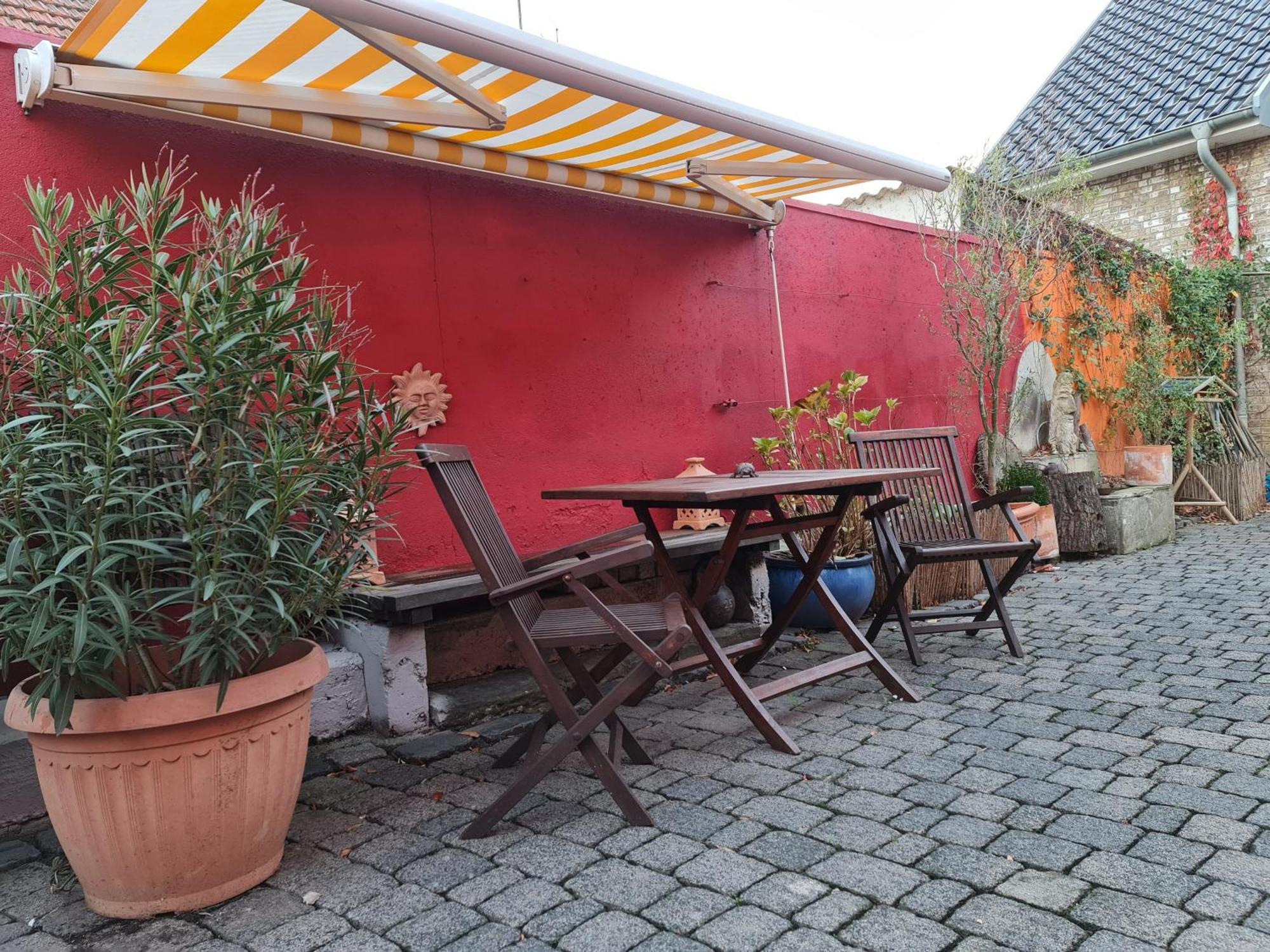 Schoenste Lage Am Rhein In Unmittelbarer Stadtnaehe, B & B Cologne Room photo